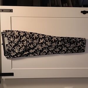 Talbots Chatham Ankle Pant, Size 12. New with tags.